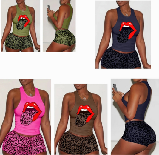 Tongue Graphic Short Set