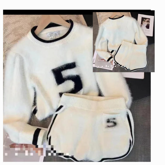 Mohair Fuzzy Graphic Short Set